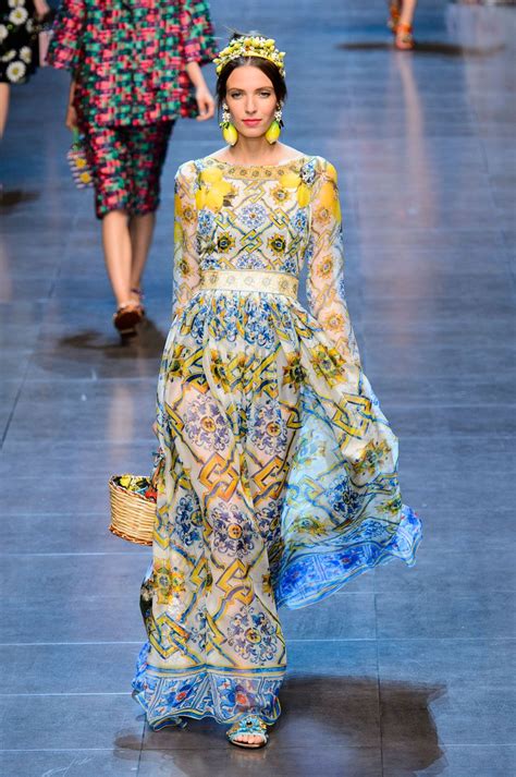 dolce and gabbana summer dress.